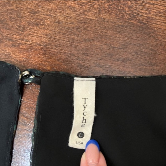 Night Black, Green and Gold mini dress - Picture 8 of 8